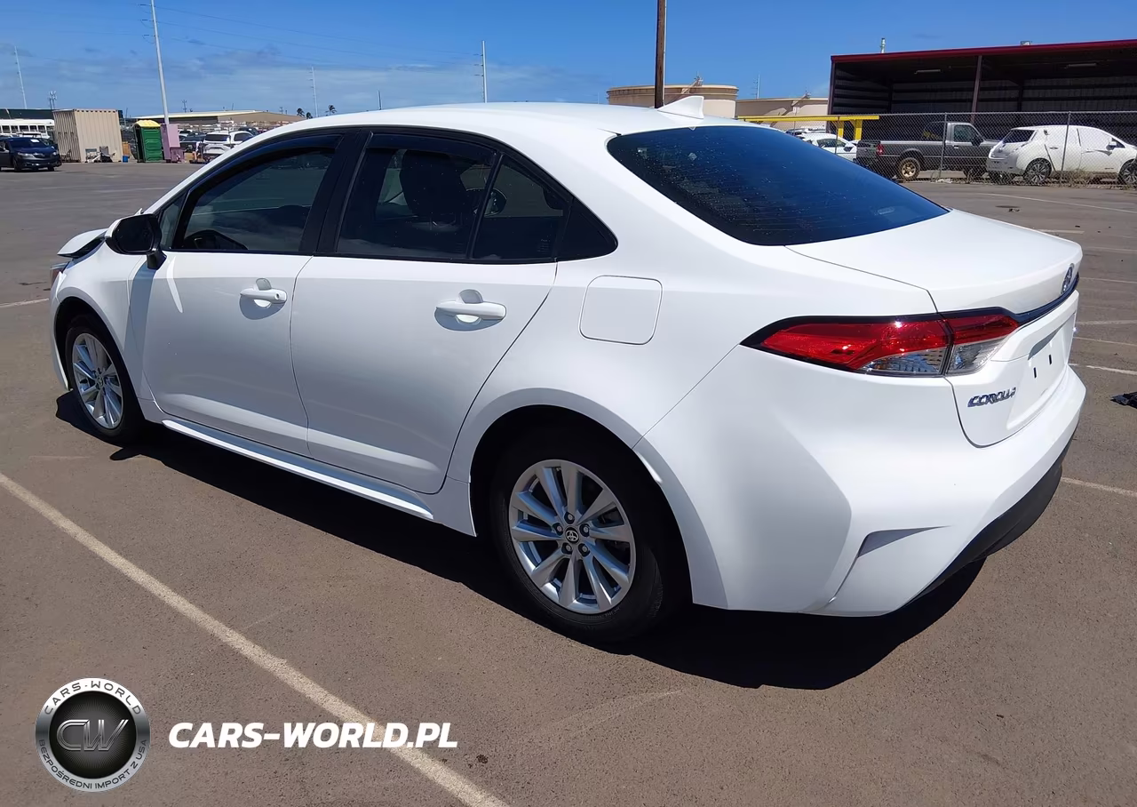 2025 Toyota Corolla Le VIN:JTDB4MEE2SJ018120 - 3