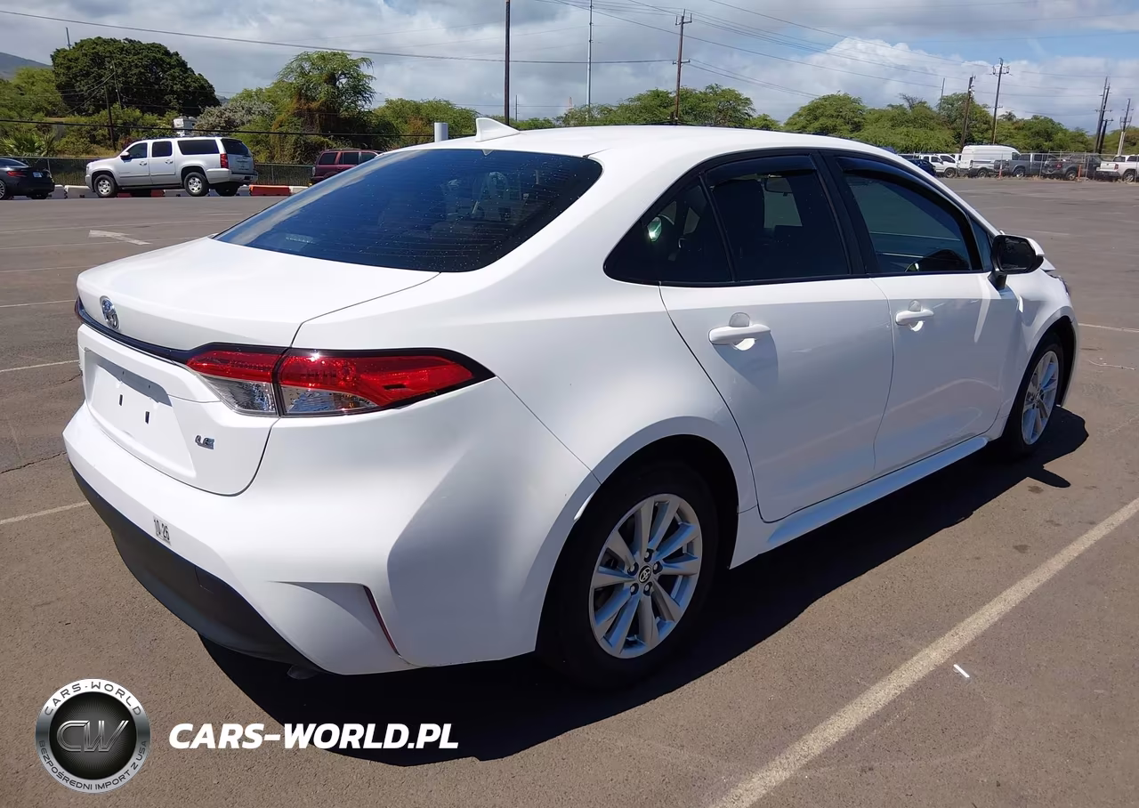 2025 Toyota Corolla Le VIN:JTDB4MEE2SJ018120 - 4