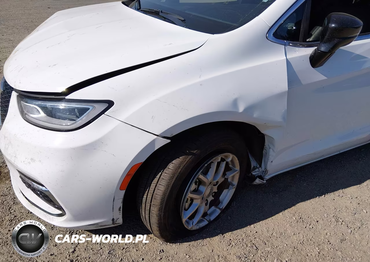 2025 Chrysler Pacifica Select VIN:2C4RC1BG5SR539060 - 6