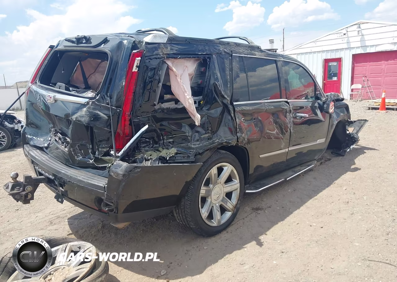2019 Cadillac Escalade Luxury VIN:1GYS4BKJ6KR405027 - 4