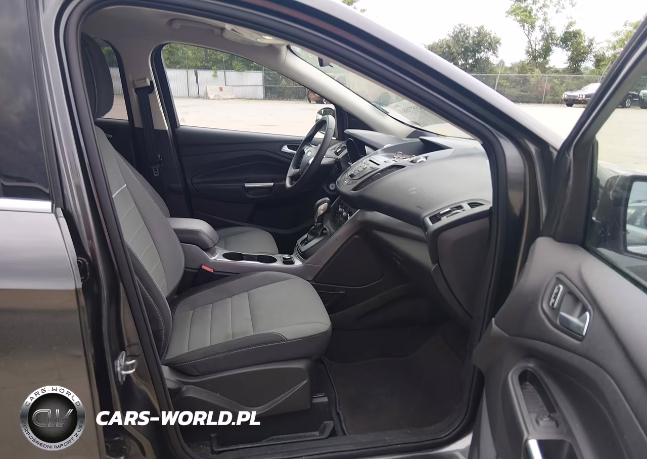 2015 Ford Escape Se VIN:1FMCU0GX0FUB57822 - 5