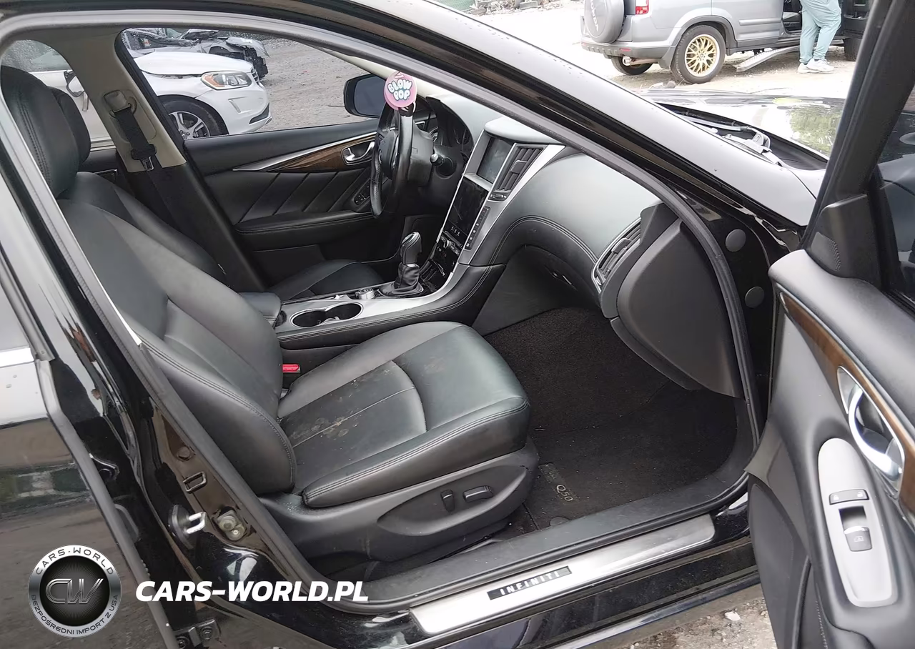 2019 Infiniti Q50 3.0T Luxe VIN:JN1EV7AR6KM551819 - 5