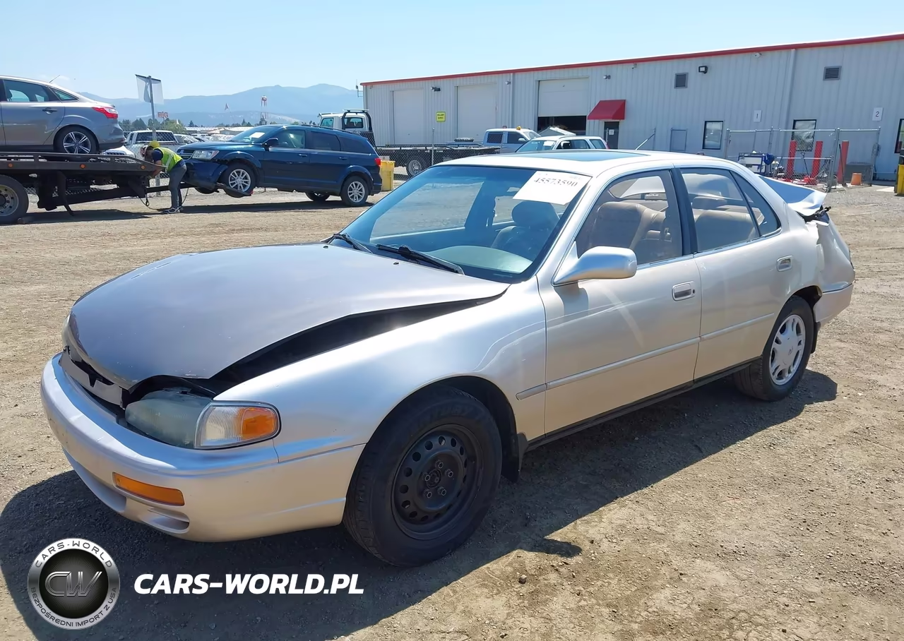 1995 Toyota Camry Xle VIN:JT2GK13E9S0075880 - 2