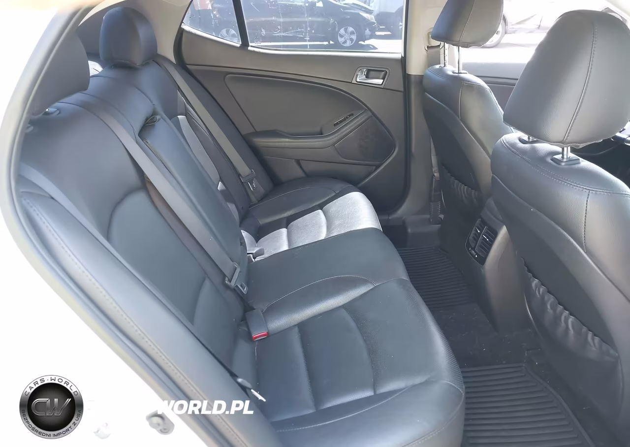 2015 Kia Optima Sx Turbo VIN:5XXGR4A68FG389492 - 8