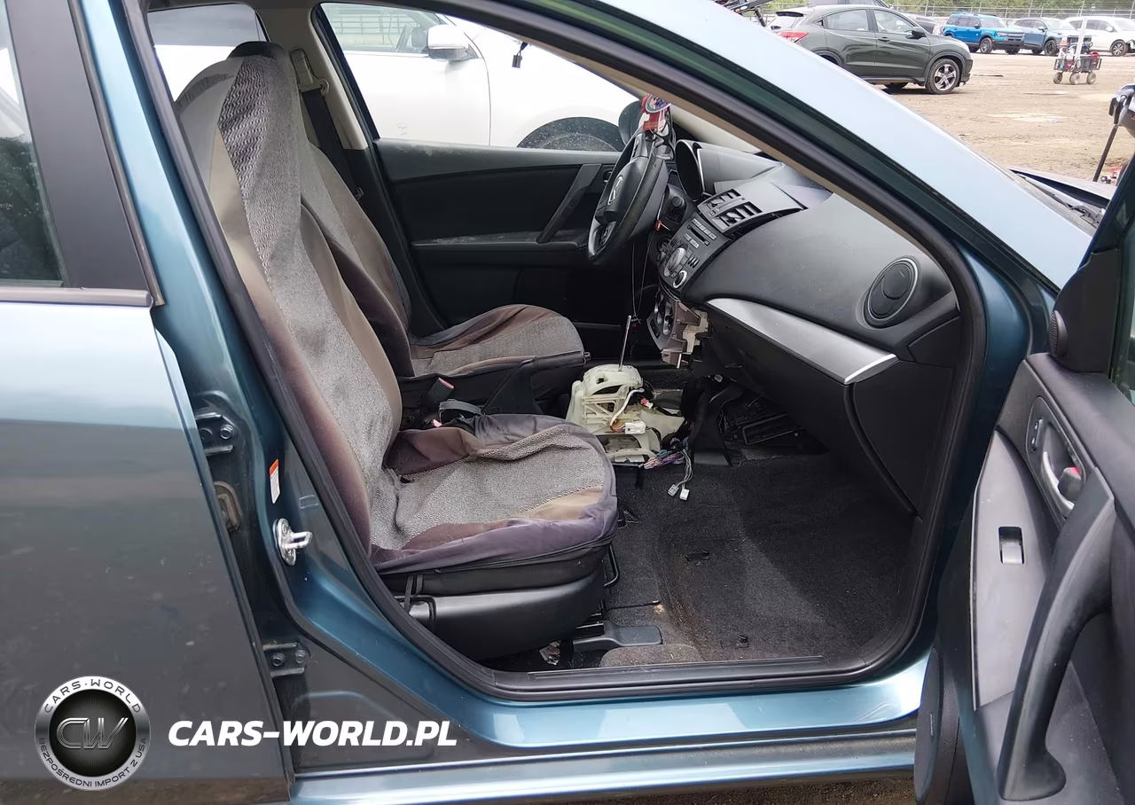 2011 Mazda Mazda3 I Touring VIN:JM1BL1VF1B1383866 - 5