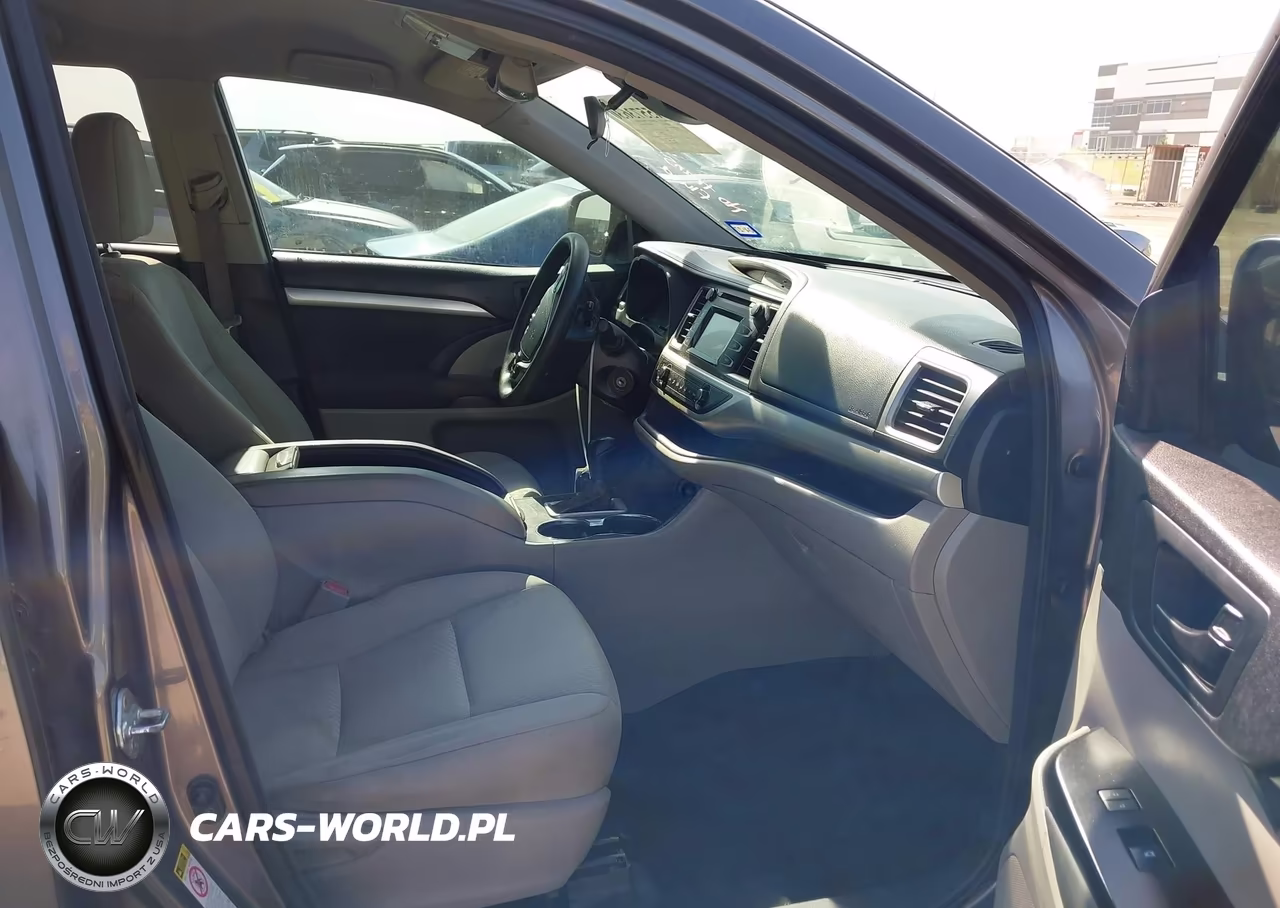 2017 Toyota Highlander Le VIN:5TDZZRFH1HS197395 - 5