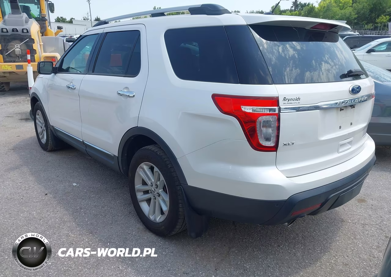 2011 Ford Explorer Xlt VIN:1FMHK7D82BGA24716 - 3