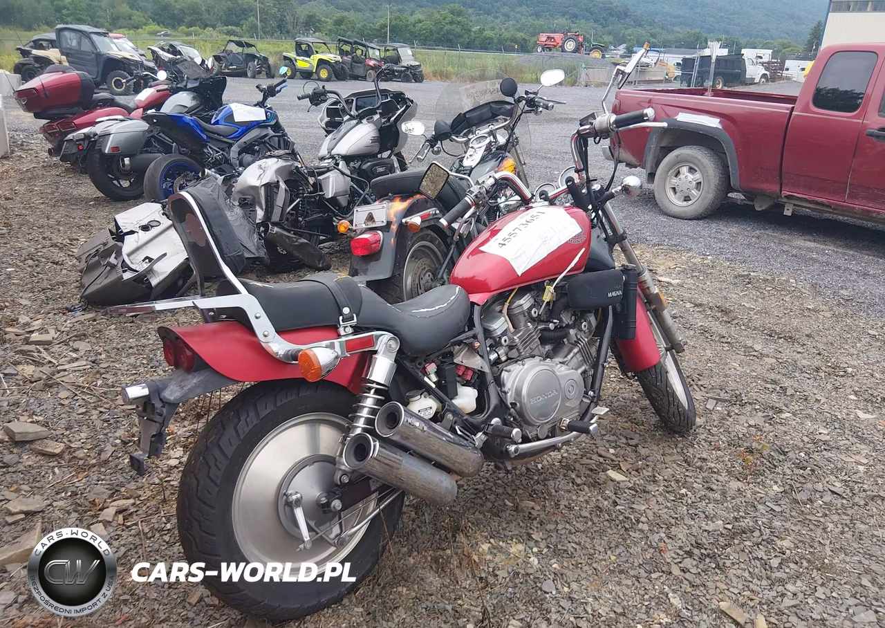 1987 Honda Vf700 C VIN:JH2RC2105HM300654 - 4