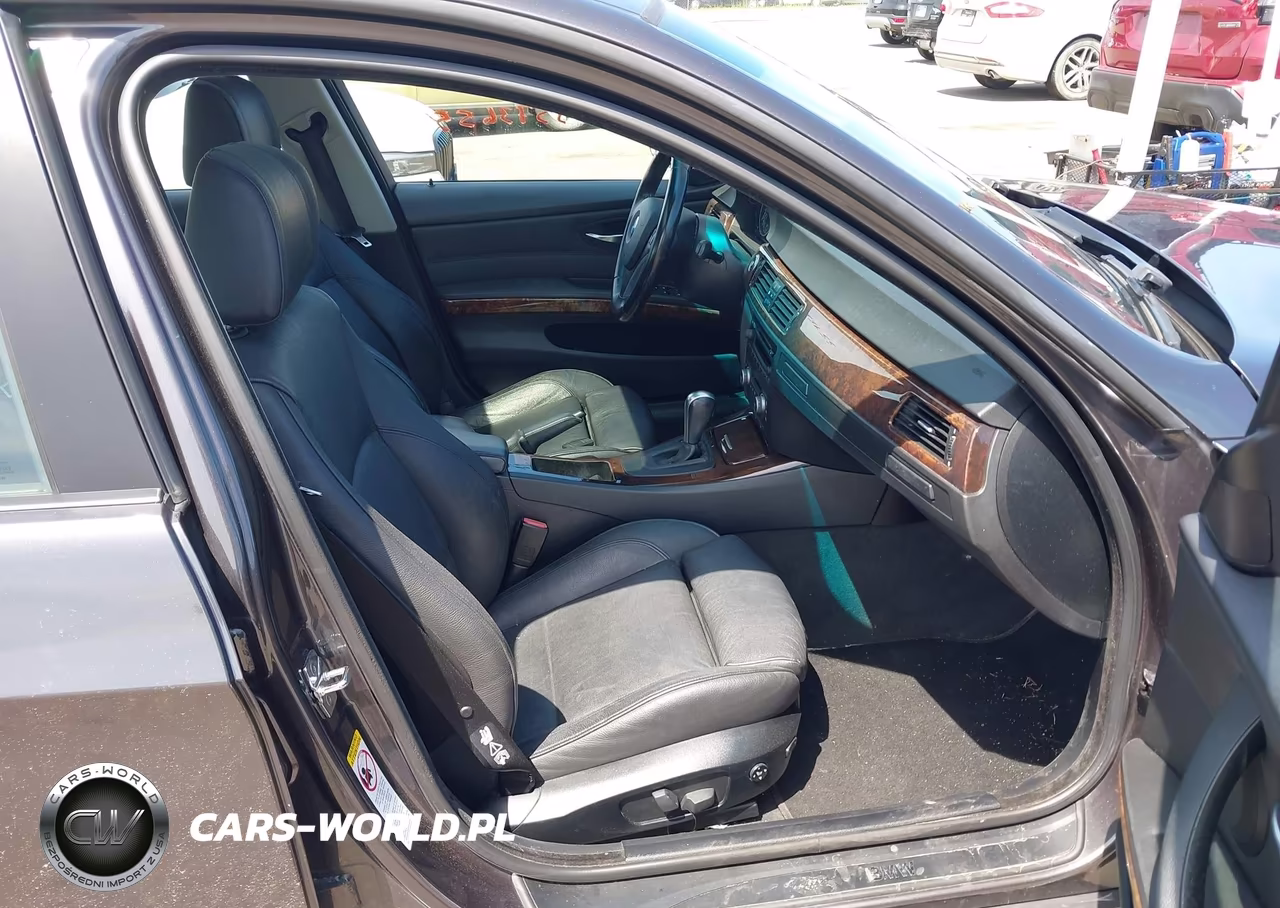 2007 BMW 328Xi VIN:WBAVC935X7KX54527 - 5