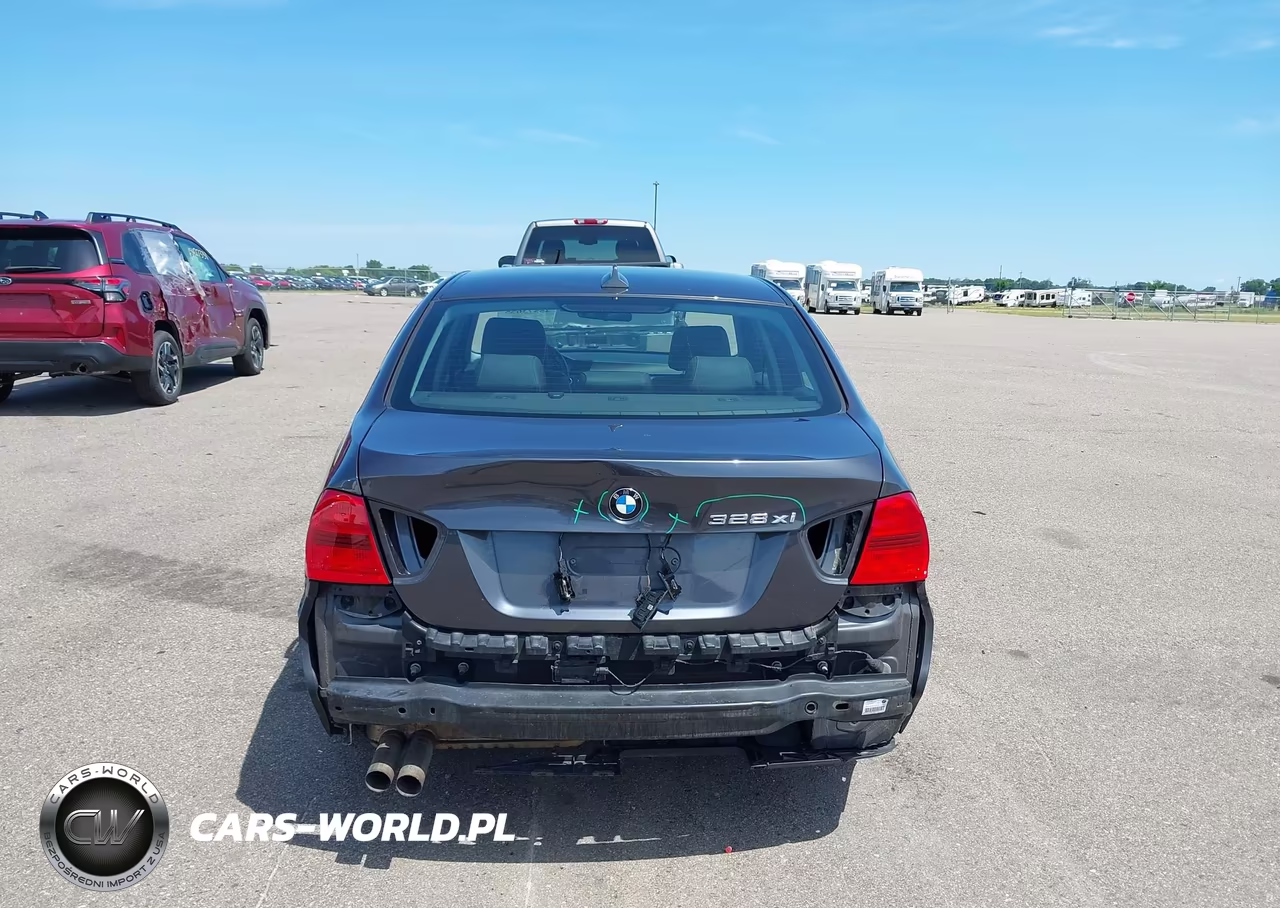 2007 BMW 328Xi VIN:WBAVC935X7KX54527 - 6