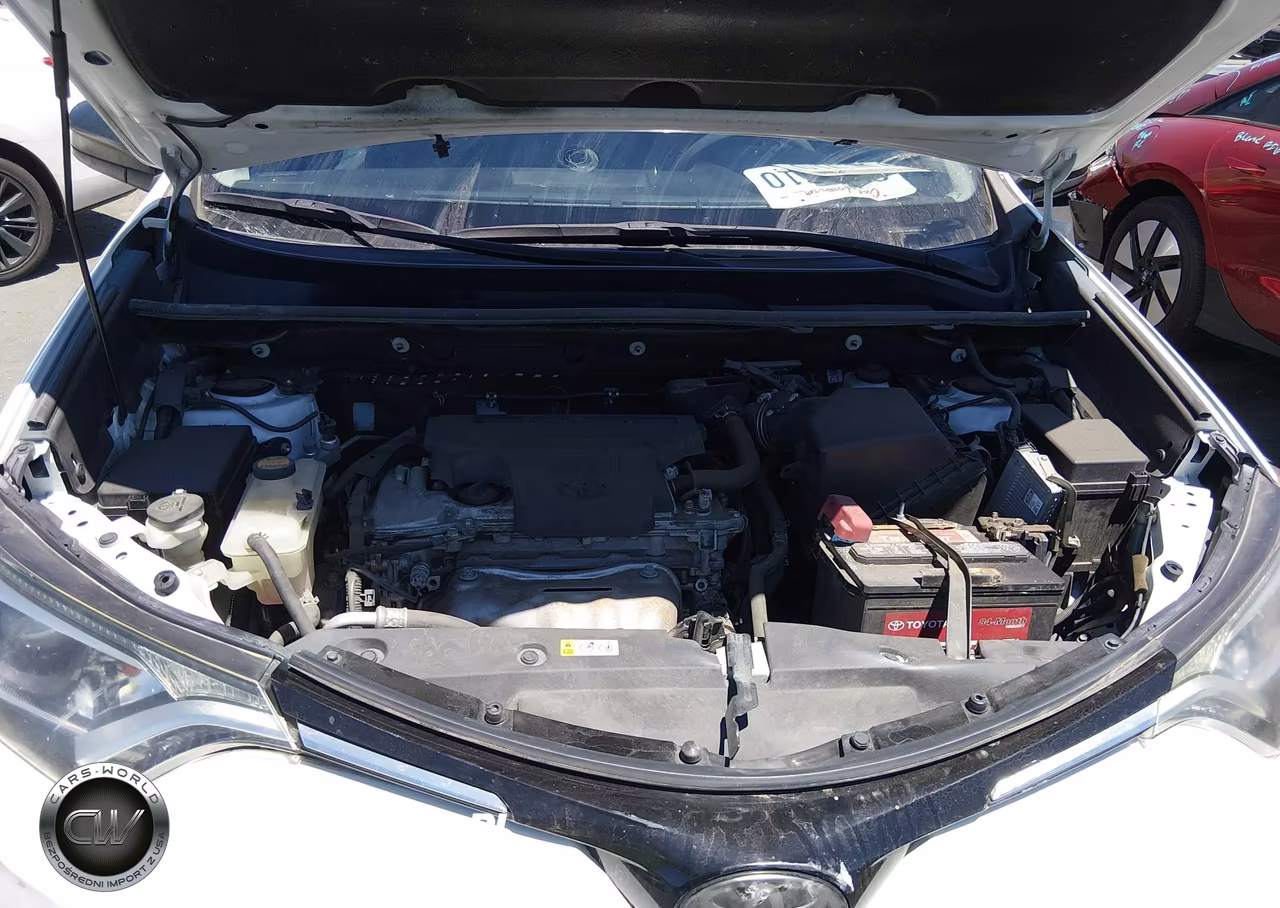 2018 Toyota Rav4 Le VIN:2T3ZFREV4JW519077 - 10