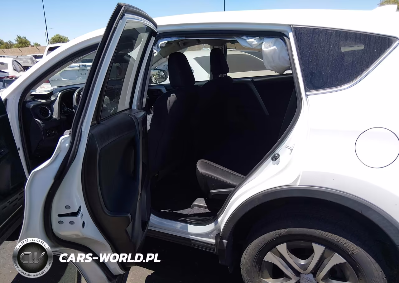 2018 Toyota Rav4 Le VIN:2T3ZFREV4JW519077 - 8