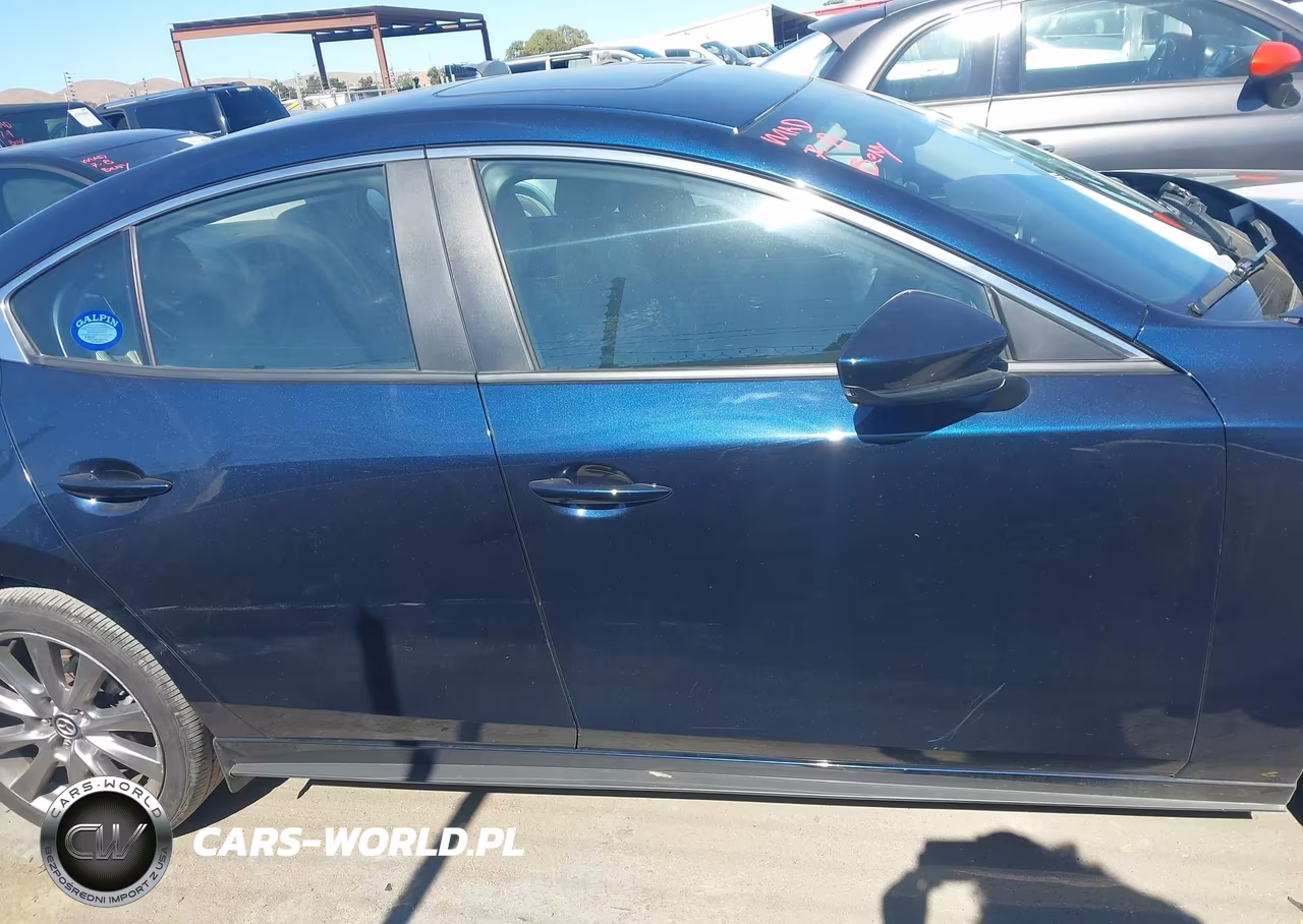 2023 Mazda Mazda3 2.5 S Preferred VIN:3MZBPACM0PM354520 - 13
