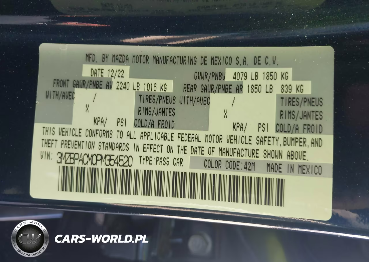 2023 Mazda Mazda3 2.5 S Preferred VIN:3MZBPACM0PM354520 - 9