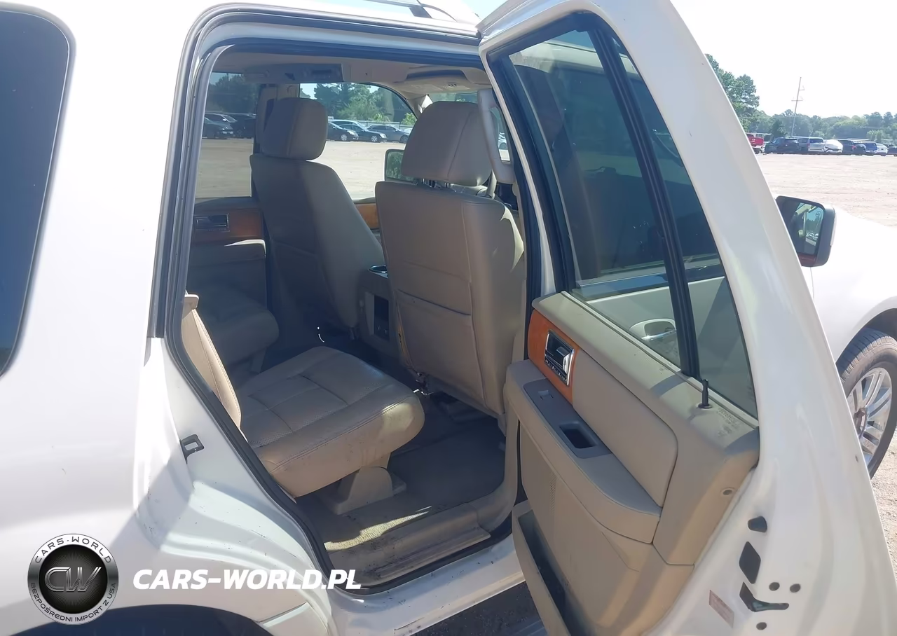 2008 Lincoln Navigator VIN:5LMFU28538LJ11512 - 8