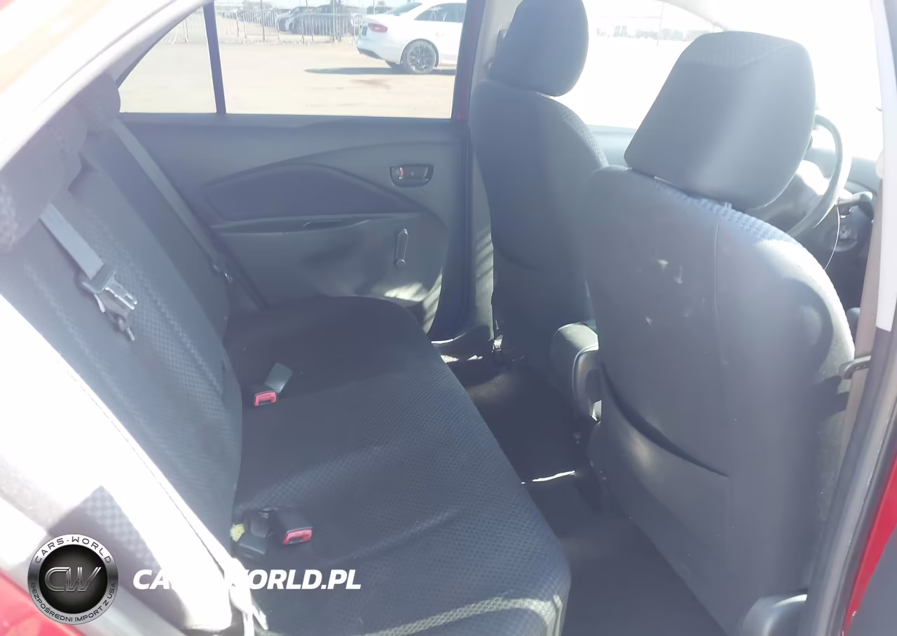 2007 Toyota Yaris S VIN:JTDBT923X71131789 - 8