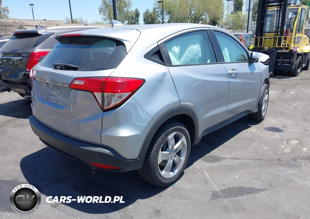 2019 Honda Hr-V Lx VIN:3CZRU5H36KG711394 - 4