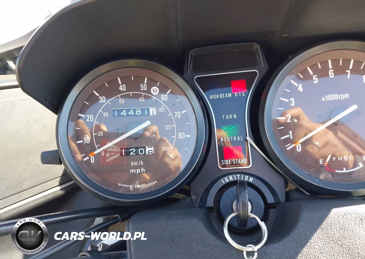 1982 Suzuki Gs1100 Gk VIN:JS1GU72G4C2100062 - 7