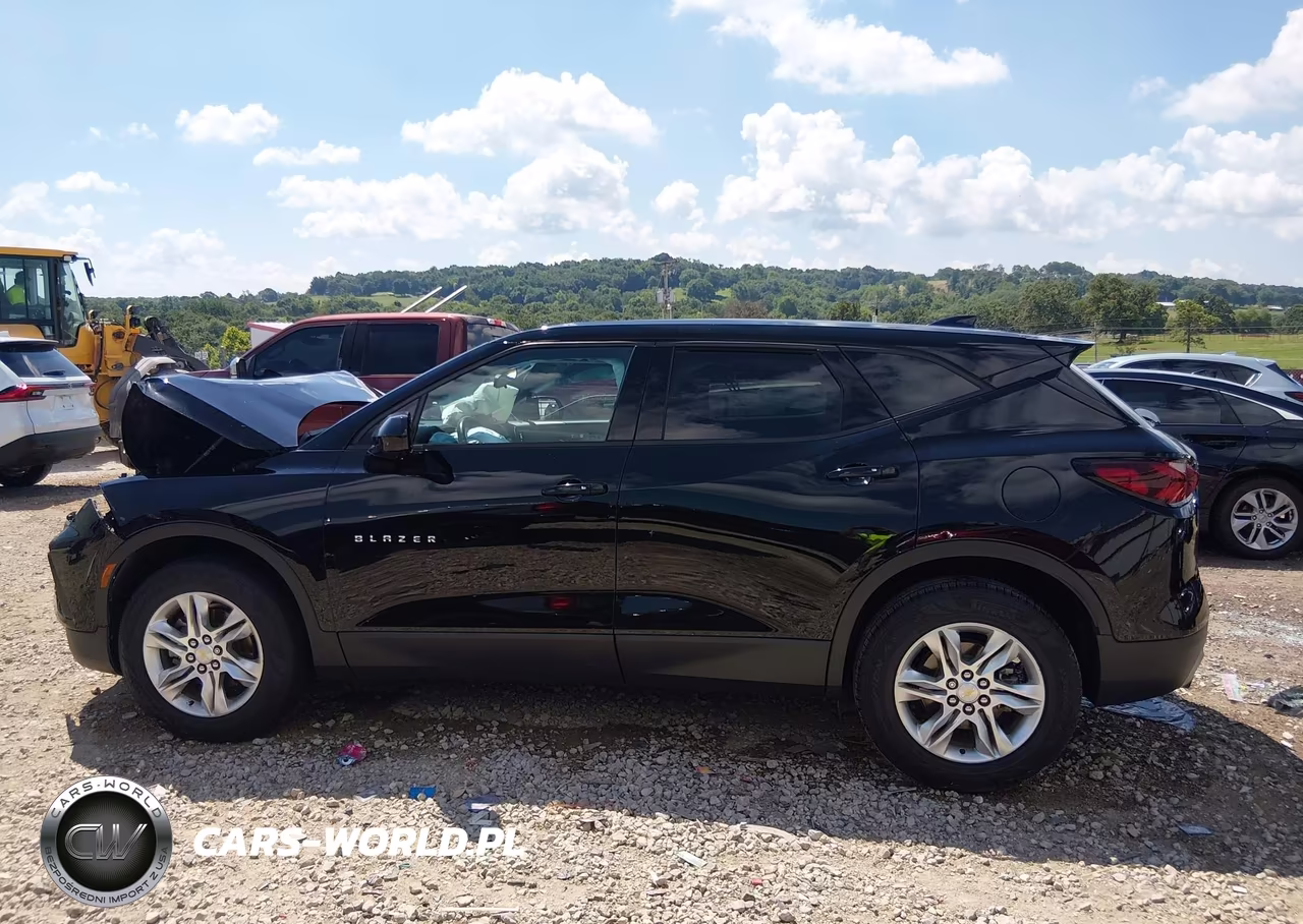 2019 Chevrolet Blazer VIN:3GNKBBRA5KS681561 - 14