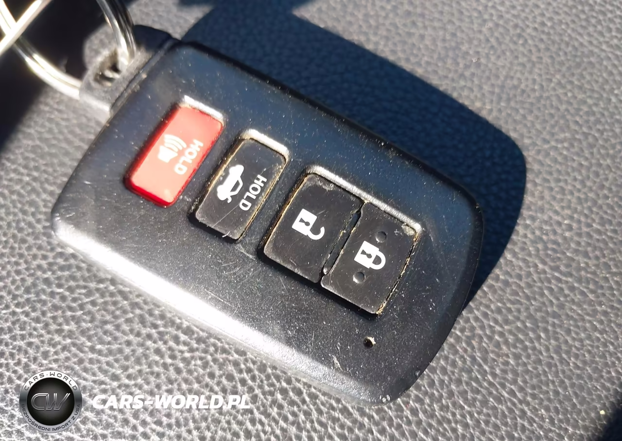 2018 Toyota Corolla Xse VIN:2T1BURHE6JC050278 - 11