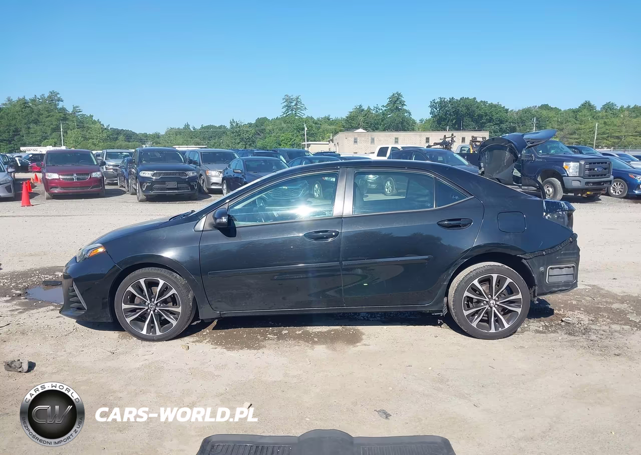 2018 Toyota Corolla Xse VIN:2T1BURHE6JC050278 - 14