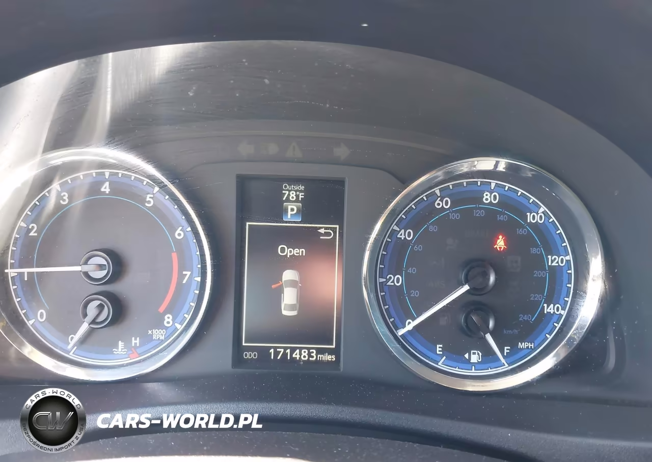 2018 Toyota Corolla Xse VIN:2T1BURHE6JC050278 - 7