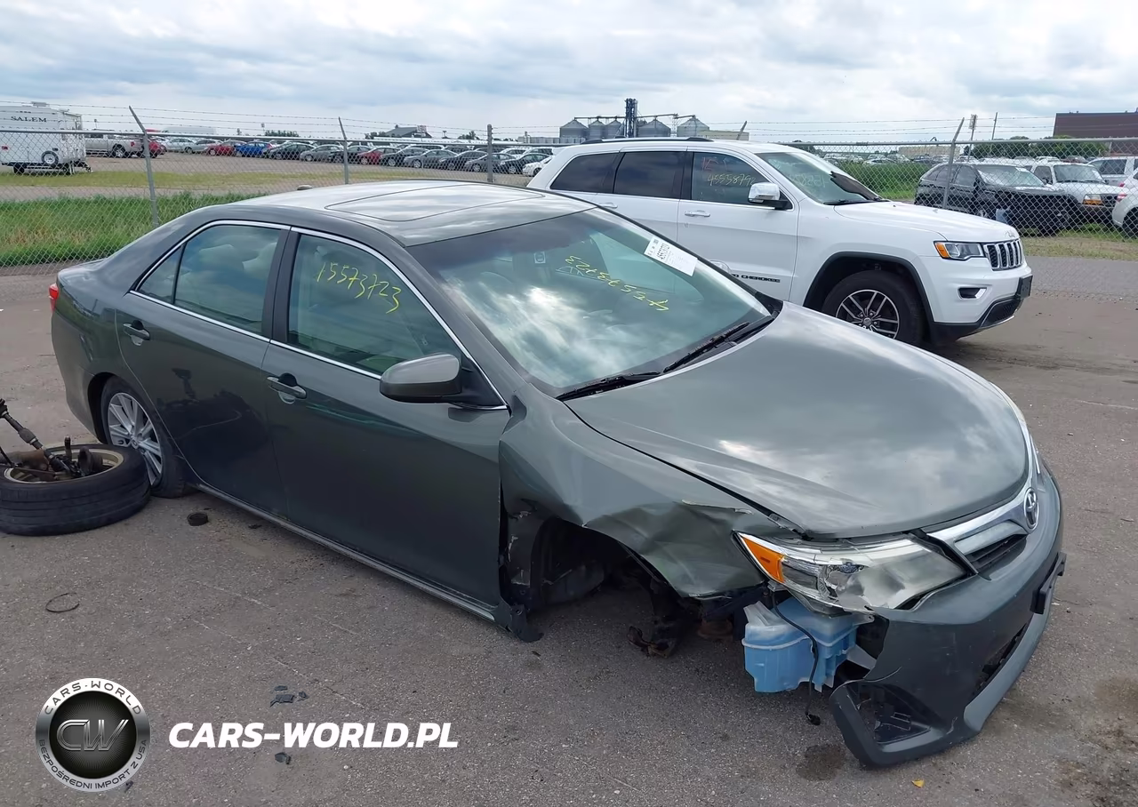 2012 Toyota Camry Xle – zdjęcie 1 z 17