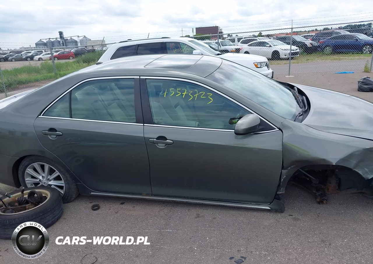 2012 Toyota Camry Xle VIN:4T4BF1FK6CR204452 - 14