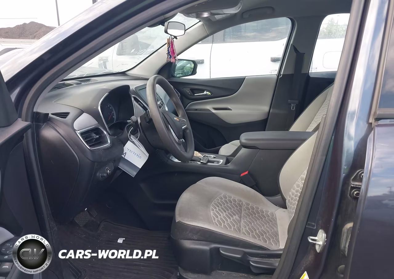 2018 Chevrolet Equinox Ls VIN:3GNAXHEV5JL329260 - 5