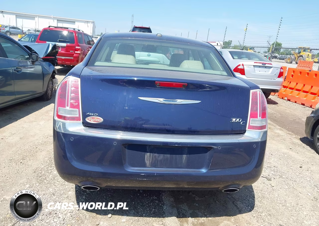 2013 Chrysler 300C Awd VIN:2C3CCAKG1DH736178 - 16