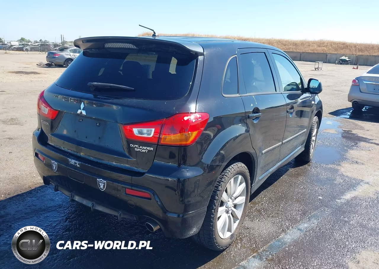 2011 Mitsubishi Outlander Sport Se VIN:JA4AR4AU8BZ024946 - 4