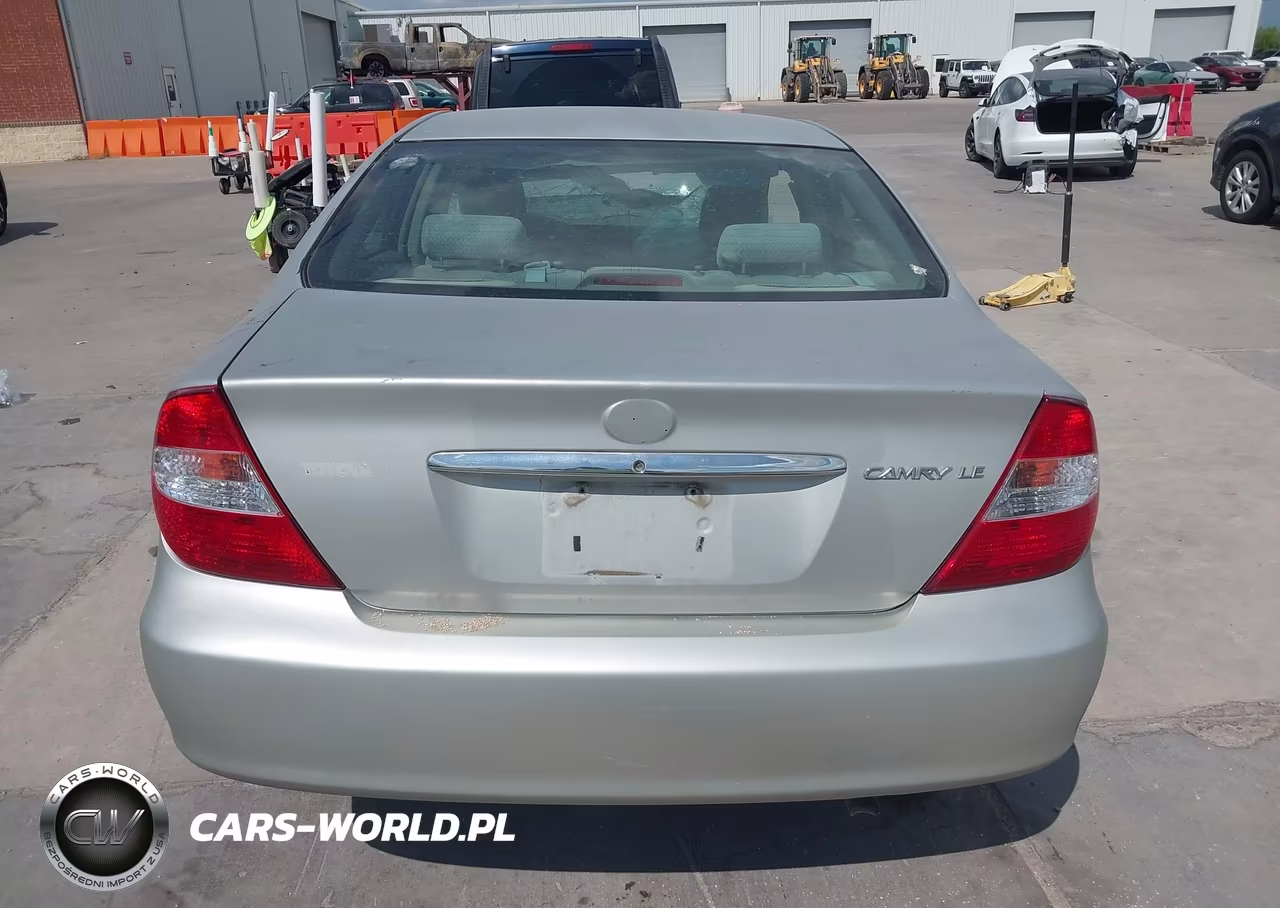 2003 Toyota Camry Le VIN:4T1BE32K63U229821 - 16