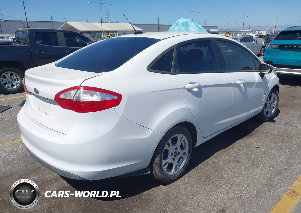 2014 Ford Fiesta Se VIN:3FADP4BJ7EM220675 - 4