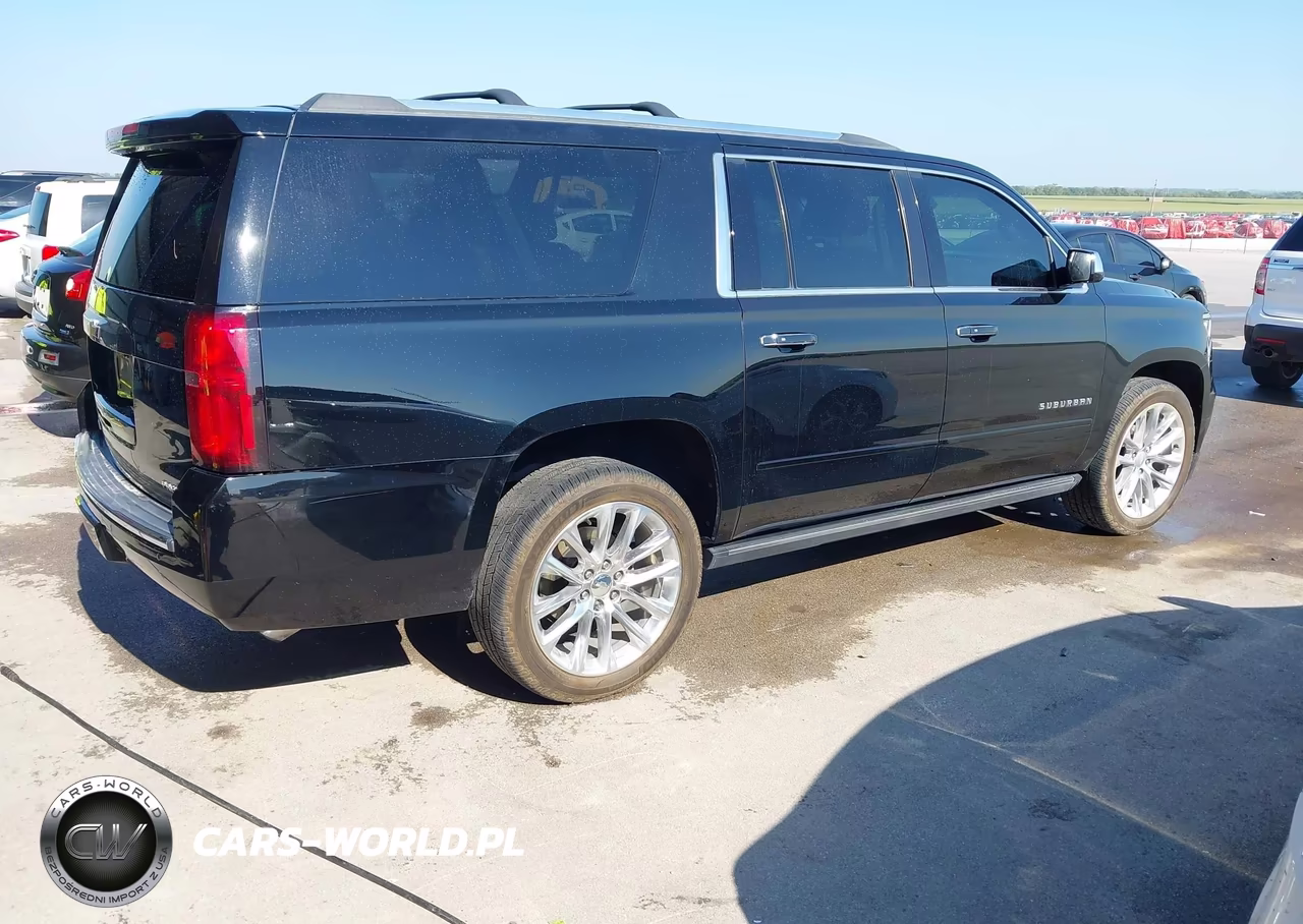 2019 Chevrolet Suburban Premier VIN:1GNSKJKJ6KR242926 - 4