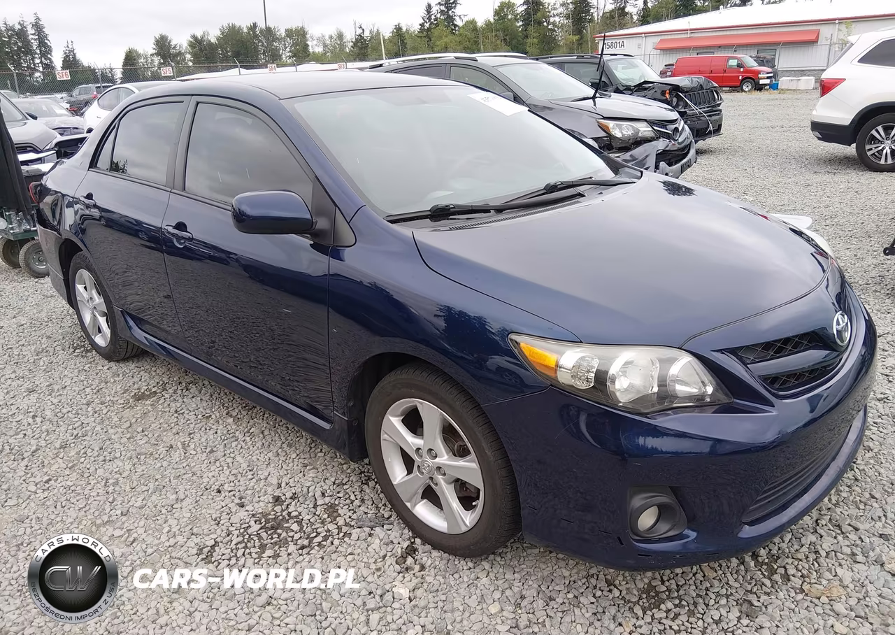2013 Toyota Corolla S – zdjęcie 1 z 18
