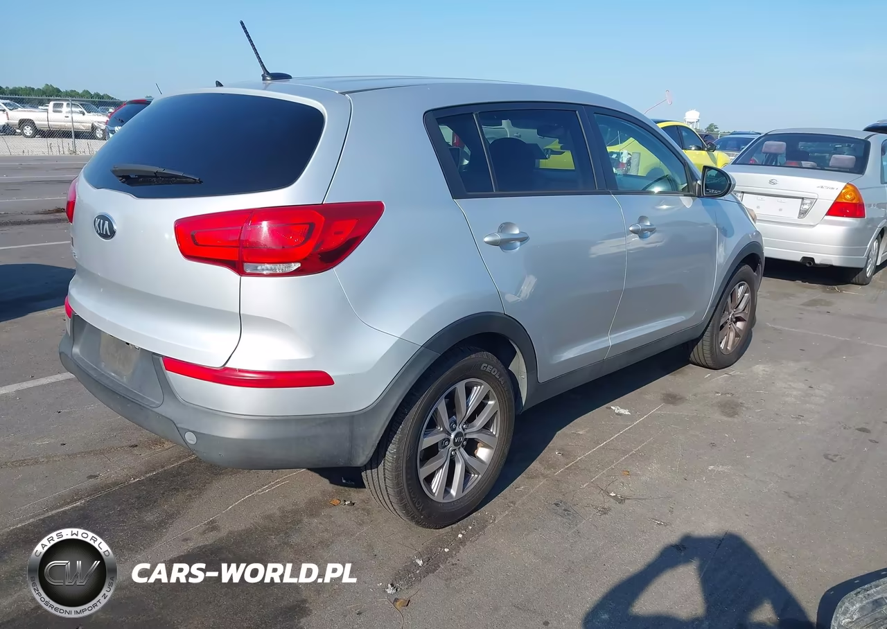 2015 Kia Sportage Lx VIN:KNDPB3AC5F7720364 - 4