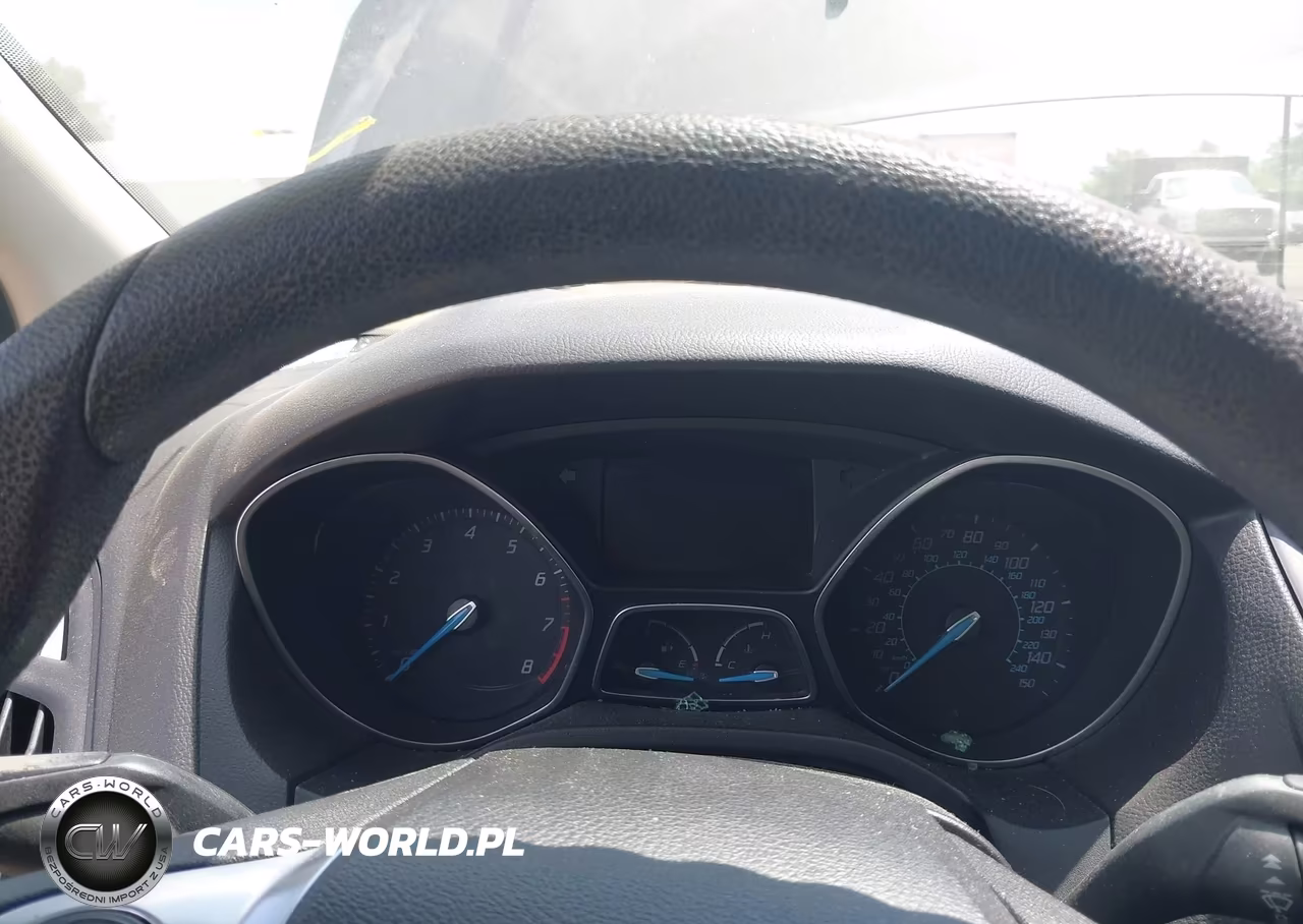 2012 Ford Focus Se VIN:1FAHP3F23CL446256 - 7