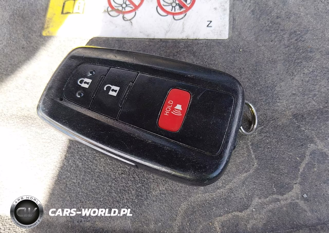 2017 Toyota Prius Three VIN:JTDKARFU6H3532867 - 11