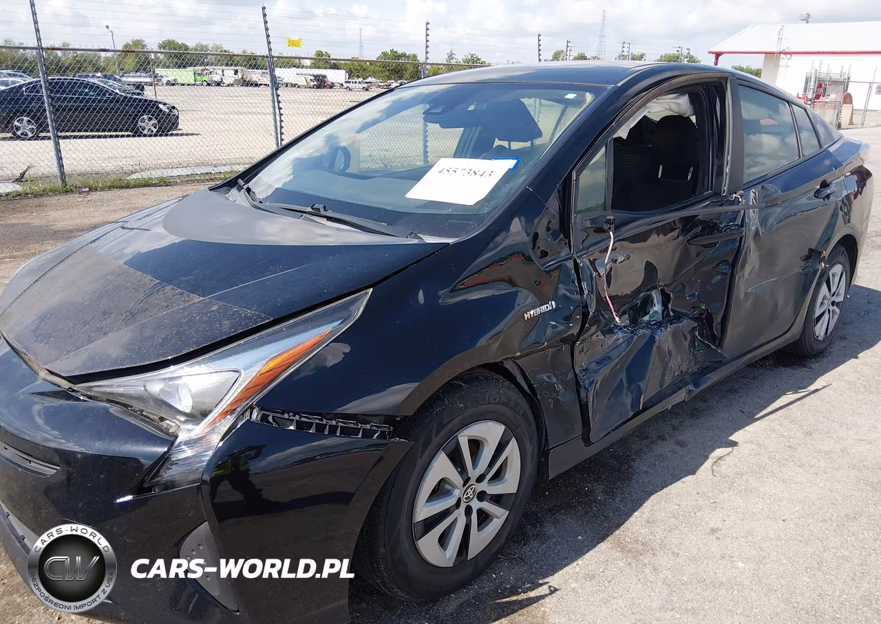 2017 Toyota Prius Three VIN:JTDKARFU6H3532867 - 6