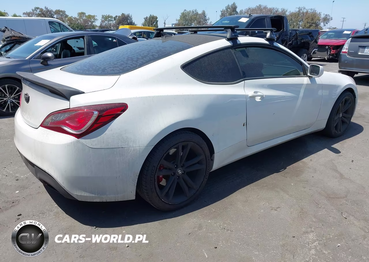 2011 Hyundai Genesis 2.0T R-Spec VIN:KMHHT6KDXBU054345 - 4