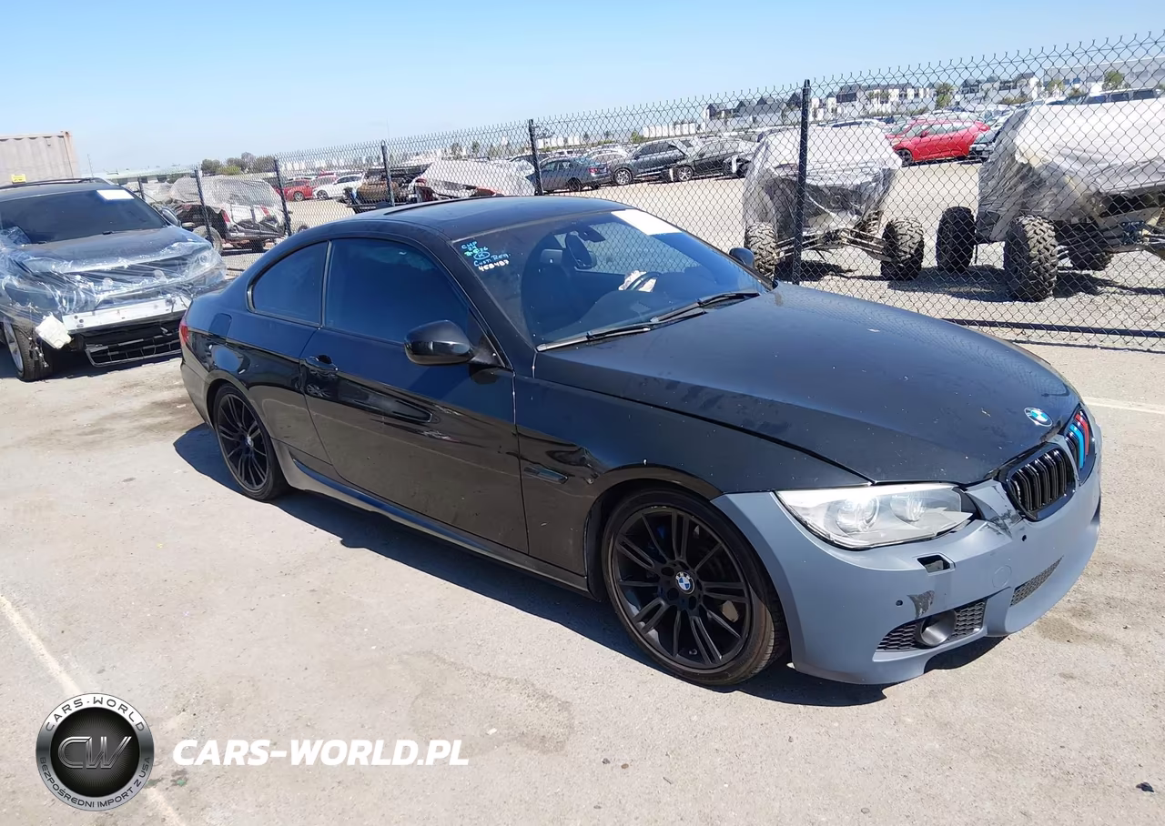 2013 BMW 335I – zdjęcie 1 z 18