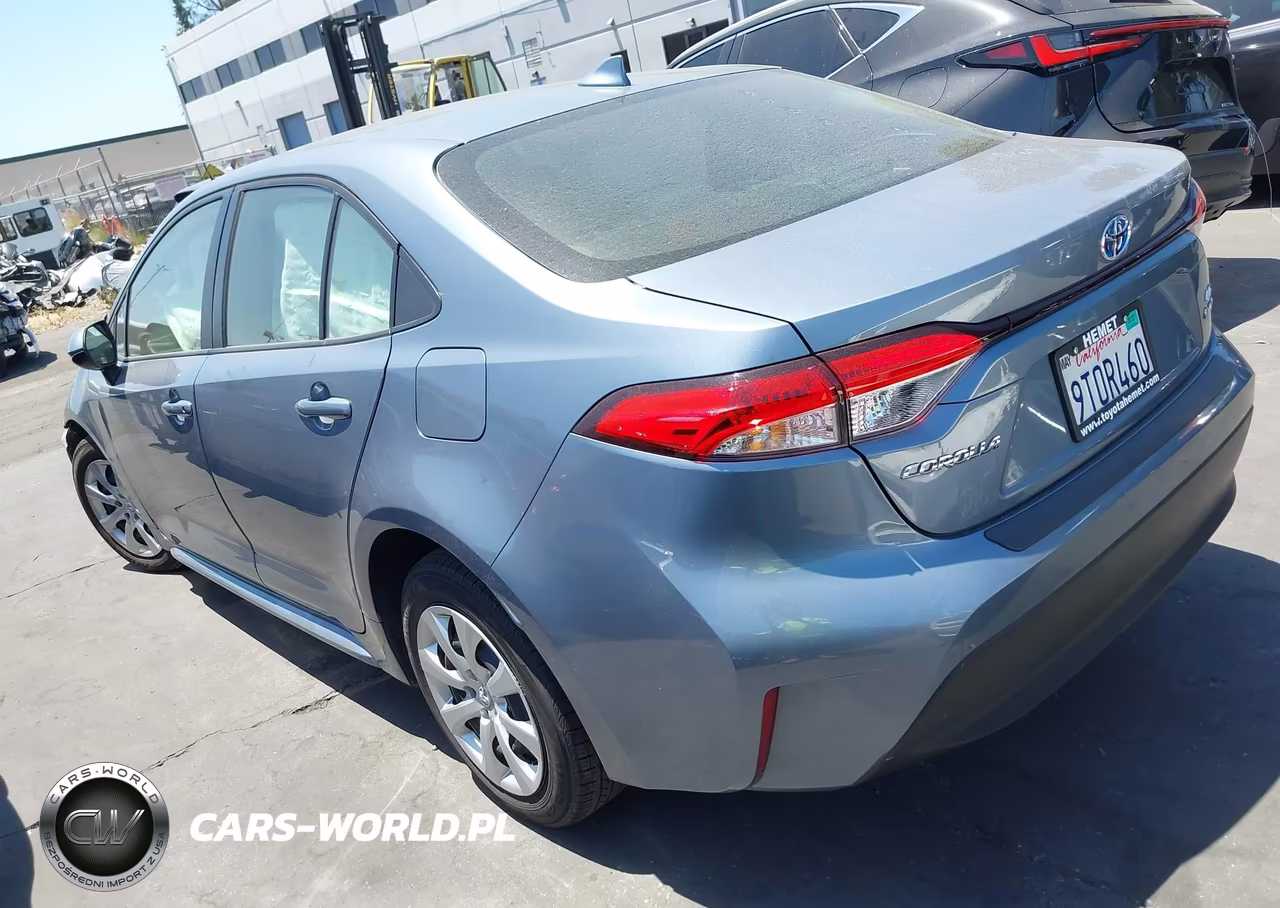 2025 Toyota Corolla Hybrid Le VIN:JTDBCMFE1S3092294 - 3