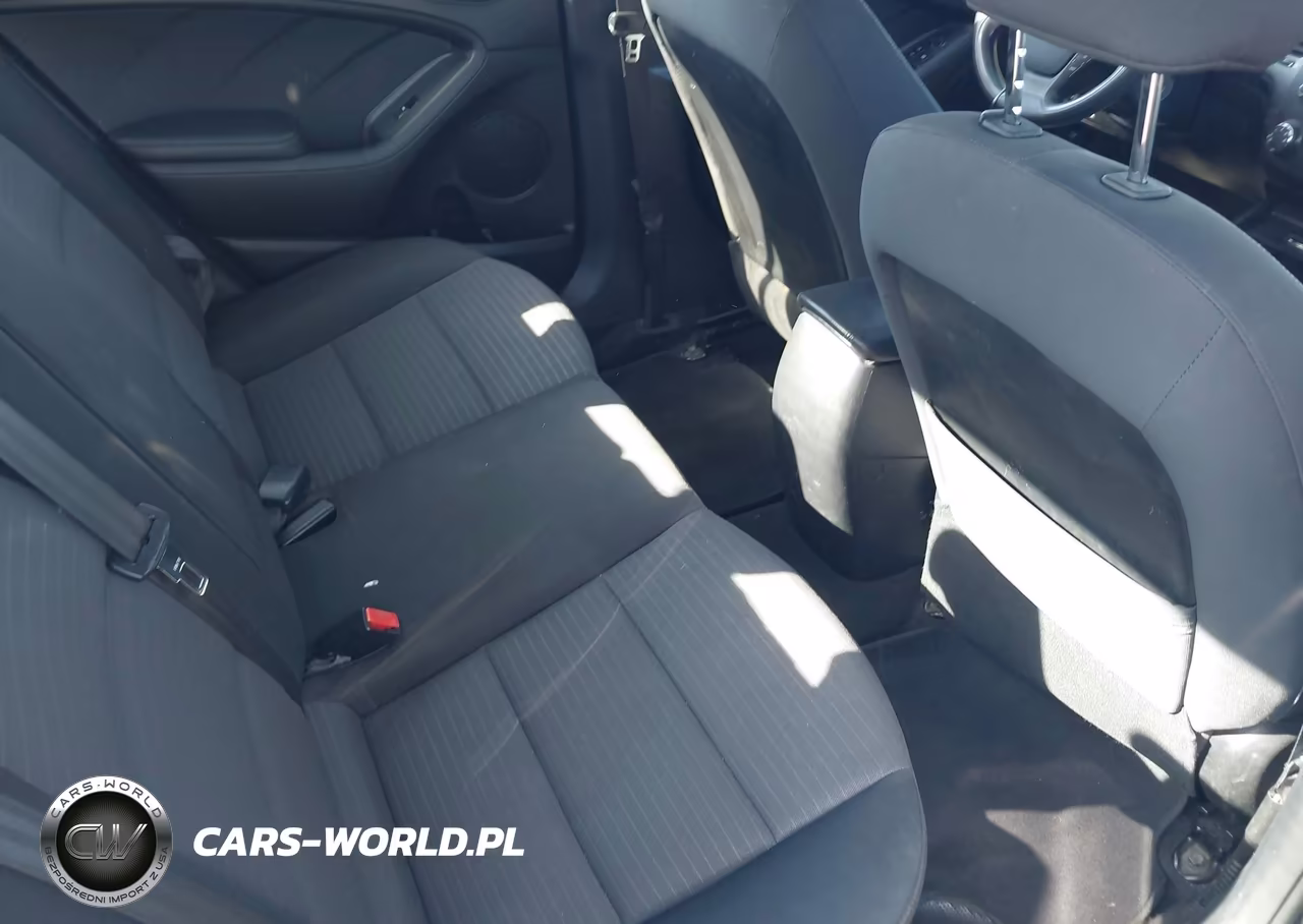 2016 Kia Forte Lx VIN:KNAFX4A69G5590256 - 8