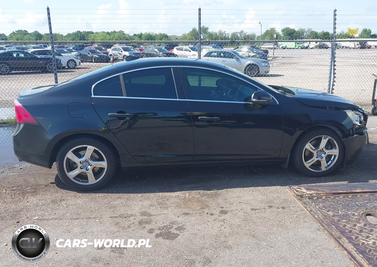2012 Volvo S60 T5 VIN:YV1622FS0C2117444 - 13
