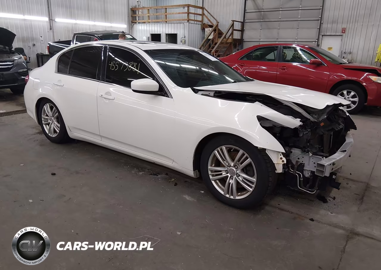 2015 Infiniti Q40