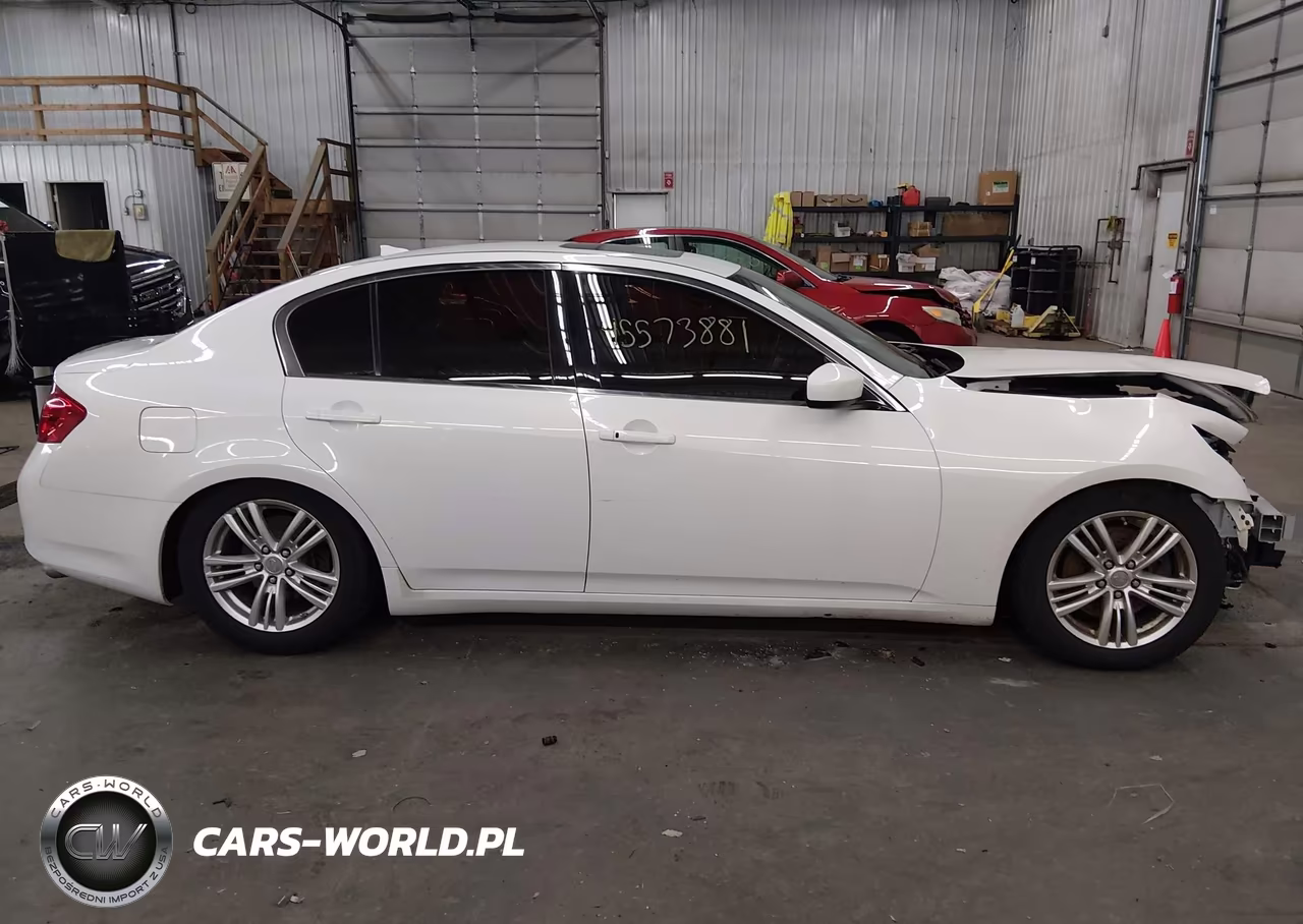2015 Infiniti Q40 VIN:JN1CV6AR6FM521193 - 14