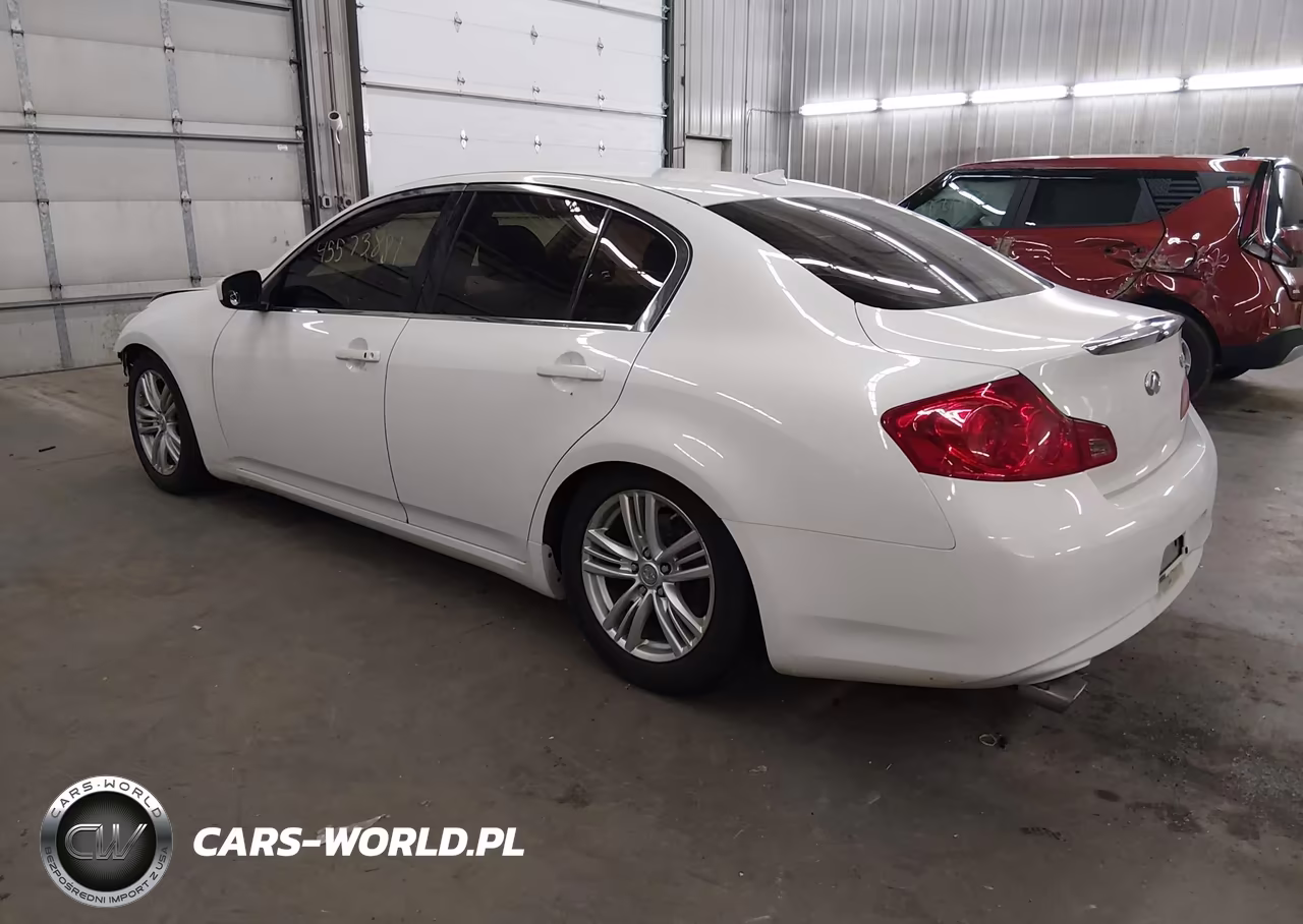 2015 Infiniti Q40 VIN:JN1CV6AR6FM521193 - 3