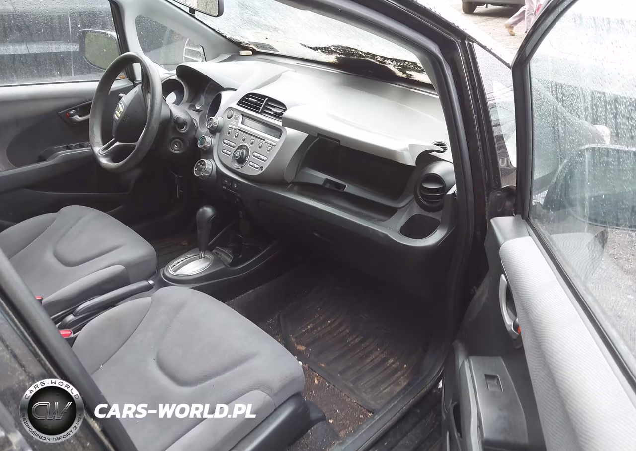 2009 Honda Fit VIN:JHMGE88259S028302 - 5