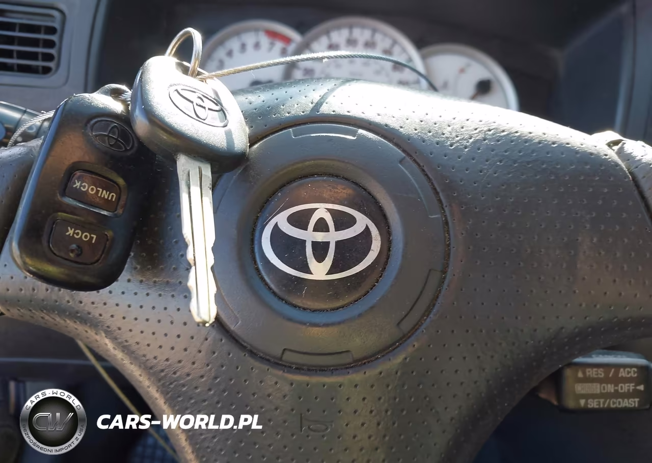 2005 Toyota Corolla S VIN:1NXBR32E15Z369762 - 11