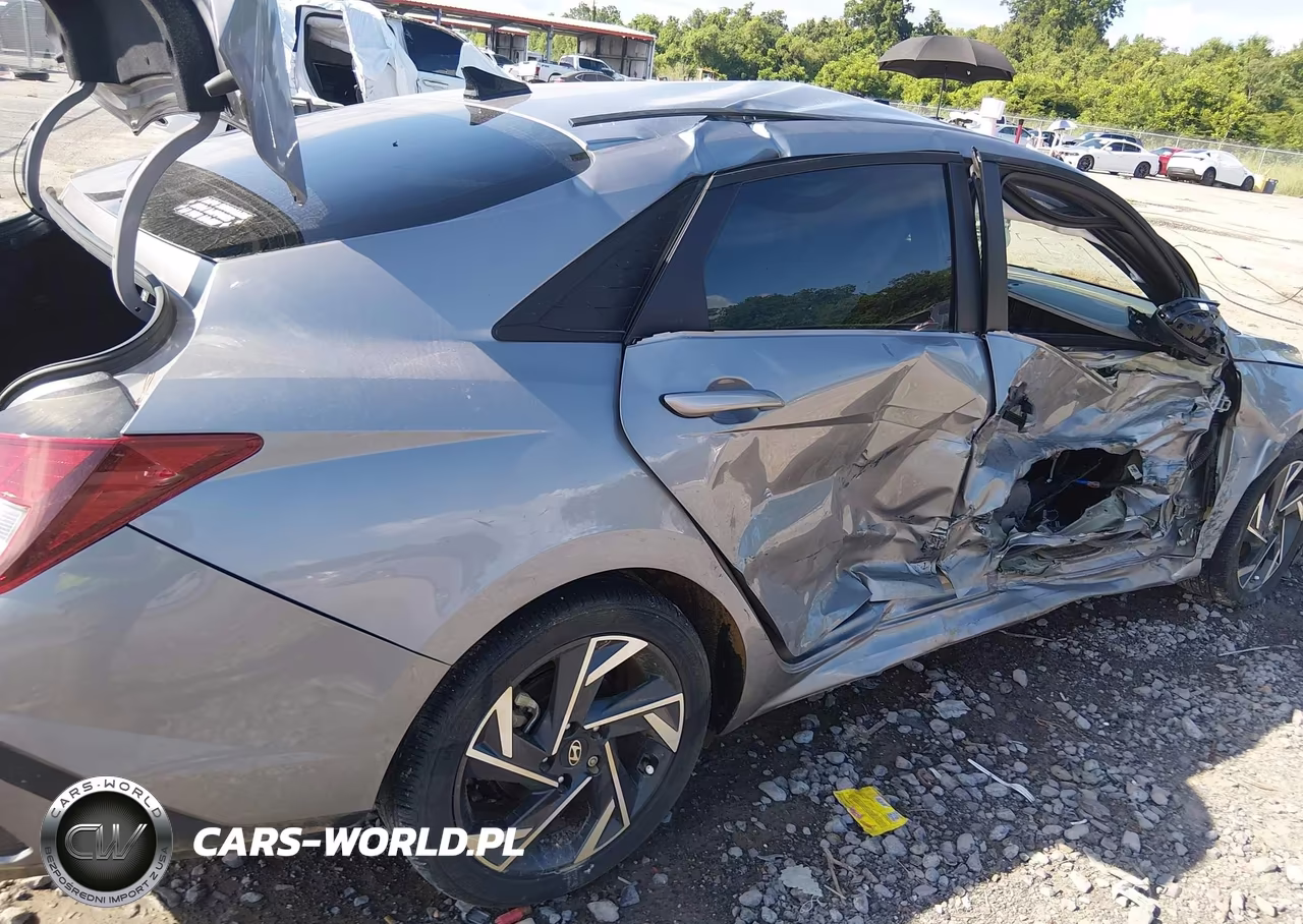 2025 Hyundai Elantra Sel Sport VIN:KMHLM4DGXSU080592 - 6